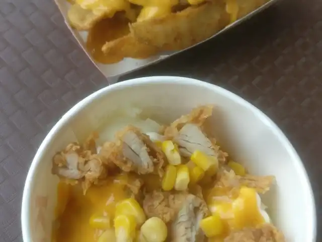 KFC DT @ Petronas Food Photo 7