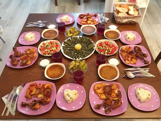 Emine'nin Mutfağı 🍲🍴🍛'nin yemek ve ambiyans fotoğrafları 2