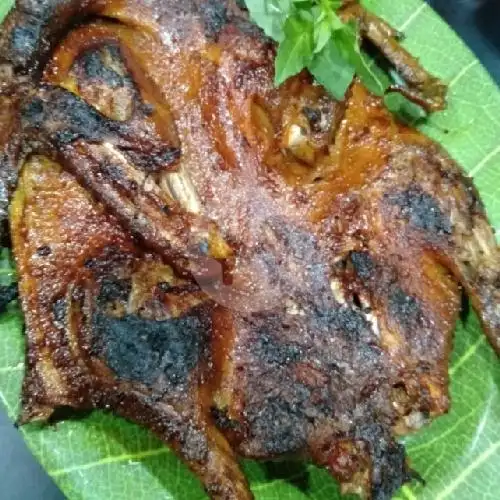 Gambar Makanan Bebek Goreng Jumbo Pak Asman, Pasar Baru 11