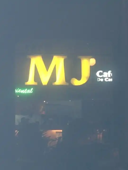 MJ Café & Restaurant Food Photo 14