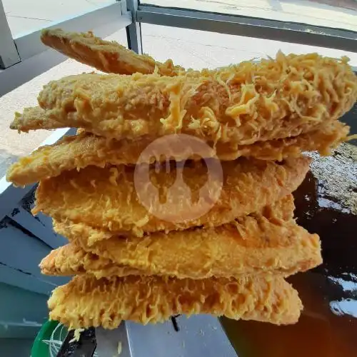 Gambar Makanan Pisang Goreng Kremes Khas Pontianak dan Gandasturi Idola, Kelapa Gading 5