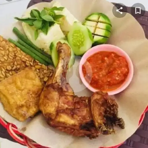 Gambar Makanan Cemal Cemil Putri Dan Lalapan Ayam 4