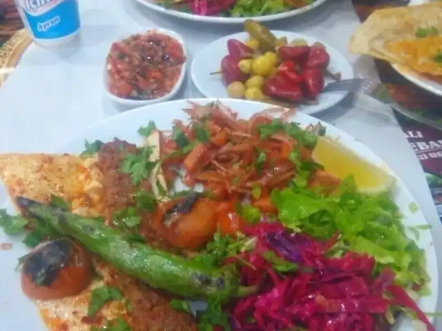 Adanalı Özen Kebab'nin yemek ve ambiyans fotoğrafları 3