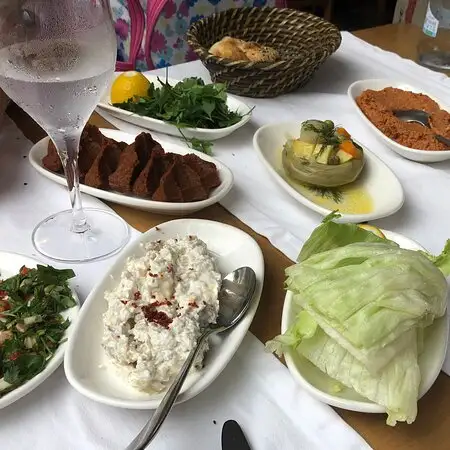 Erdal Şef Adana Kebap'nin yemek ve ambiyans fotoğrafları 3