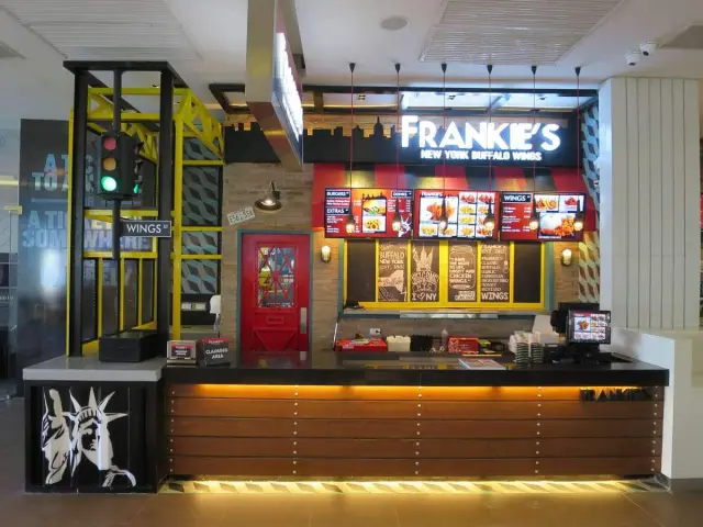 Frankie's New York Buffalo Wings Food Photo 13