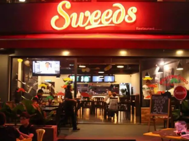 Sweeds Restaurant