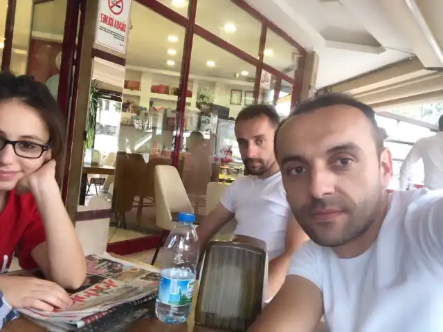 Beyaz Cafe & Patisseria'nin yemek ve ambiyans fotoğrafları 9