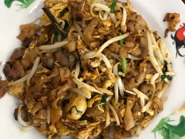 Sisters Char Koay Teow