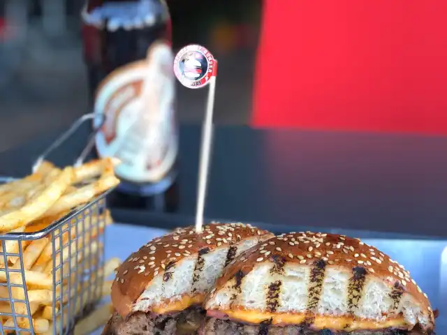 rePUPlicofburger'nin yemek ve ambiyans fotoğrafları 8