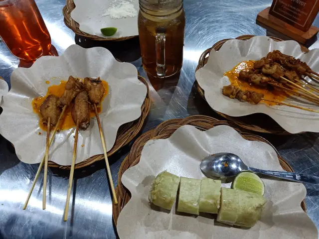 Gambar Makanan Sate Taichan Nyot2 2