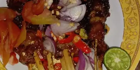 Sate Ayam & Kambing Pertigaan Slipi Mbak Tati