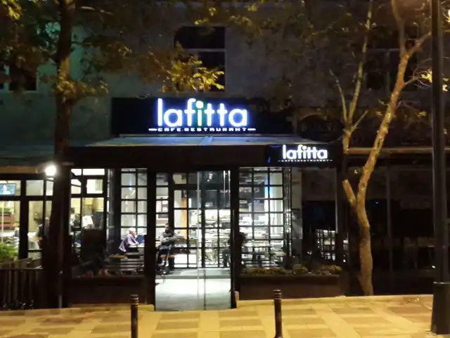 Lafitta Cafe Restaurant'nin yemek ve ambiyans fotoğrafları 15