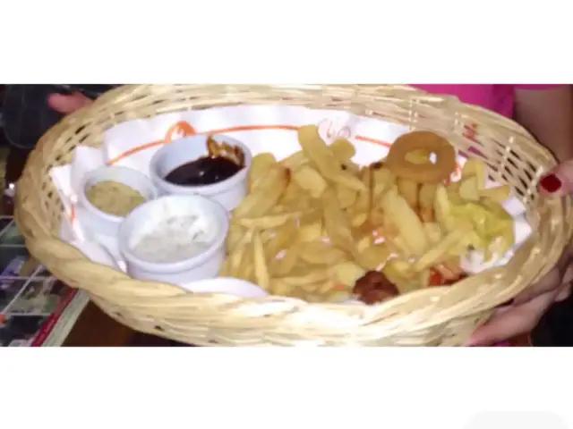 Alin's Bornova'nin yemek ve ambiyans fotoğrafları 9