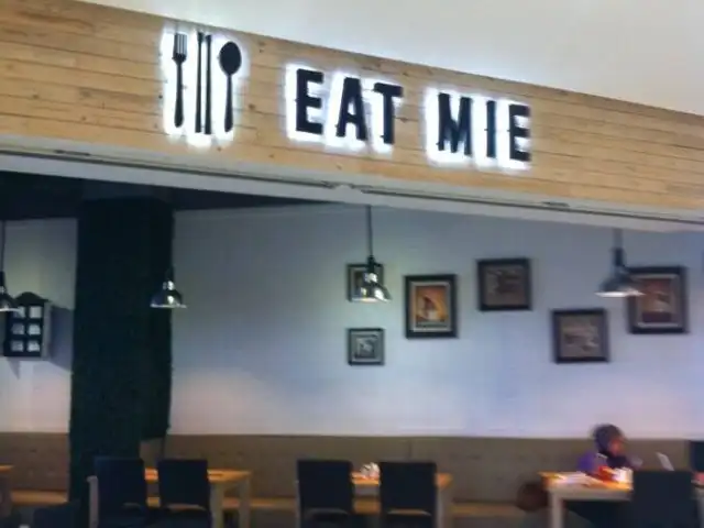 Eat Mie