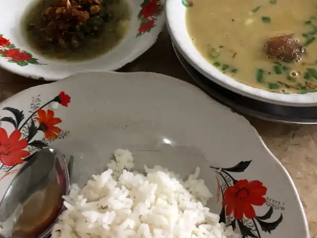 Gambar Makanan Soto Kesawan 10