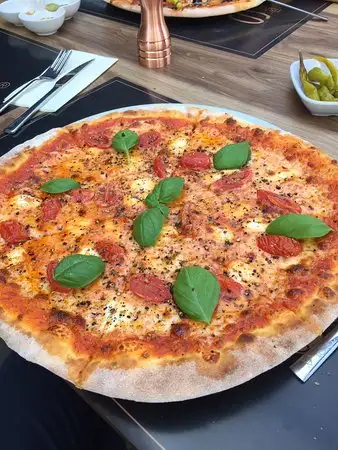 Sio’la Ristorante Pizzeria & Cafe'nin yemek ve ambiyans fotoğrafları 1