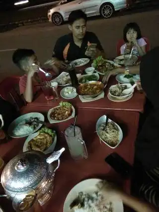 restoran deen tomyam