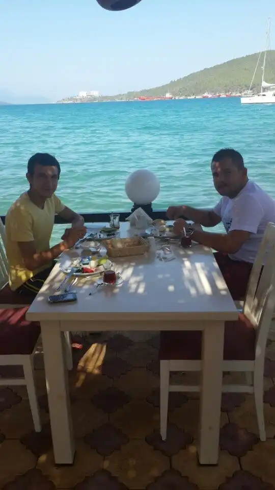 karabalik restaurant'nin yemek ve ambiyans fotoğrafları 2