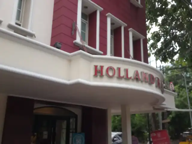 Gambar Makanan Holland Bakery 14