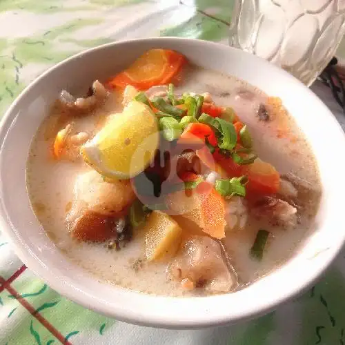 Gambar Makanan SOP KAKI SAPI DAN MIE AYAM 17