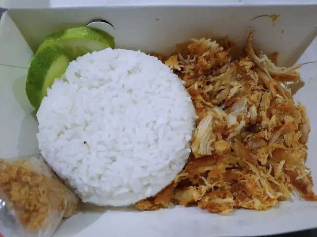 Gambar Makanan Ayam Geprek Nagih 3