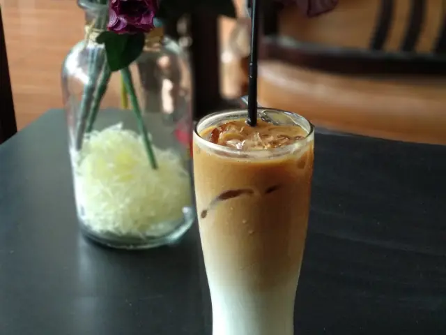 Gambar Makanan Ghawil Cafe & Coffee 1