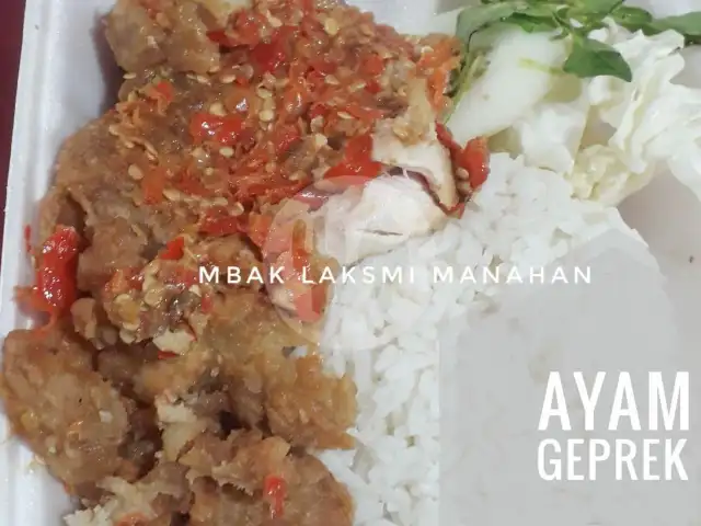 Gambar Makanan Ayam Geprek dan Kakap Bakar Mbak Laksmi Manahan, Banjarsari 7