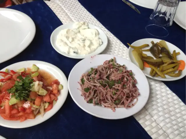 Tarihi Adana Kazancılar Kebapçısı'nin yemek ve ambiyans fotoğrafları 1