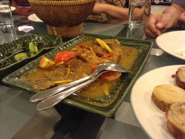 Gambar Makanan Ikan Goreng Cianjur 7