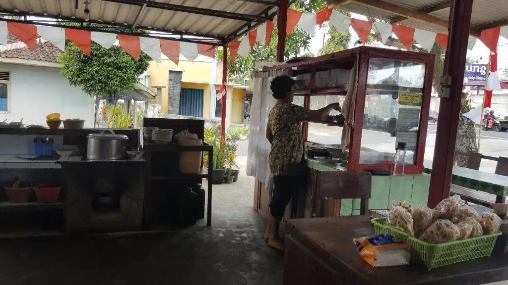 Bakmi & Ayam Goreng Mbah Noto