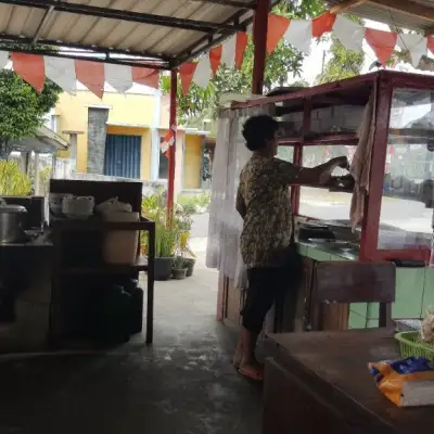 Bakmi & Ayam Goreng Mbah Noto