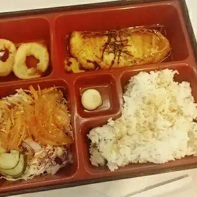 Gambar Makanan Umi Sushi 12