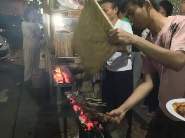 Gambar Makanan Sate kalong pecinan 9