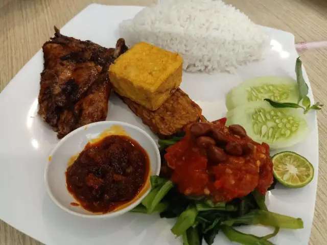 Gambar Makanan Ayam Presto Ny. Nita 15