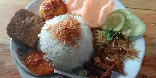 Nasi Uduk Neng Dewi Karawaci