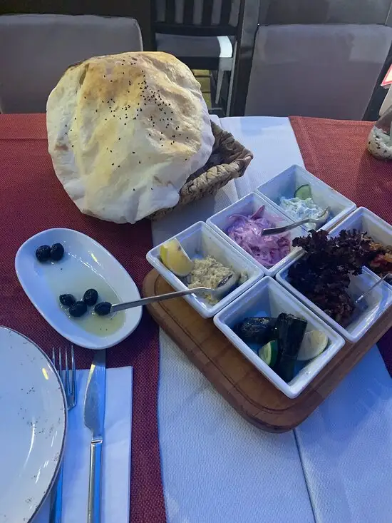 Vamos Estambul Cafe & Restaurant'nin yemek ve ambiyans fotoğrafları 7