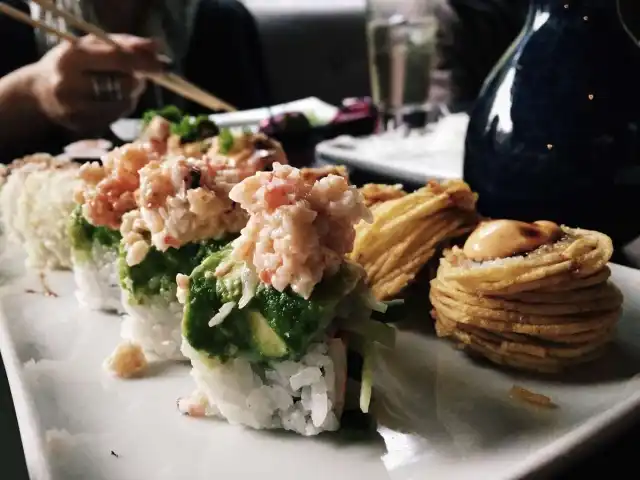 İoki Sushi Bar & Japanese Restaurant'nin yemek ve ambiyans fotoğrafları 53