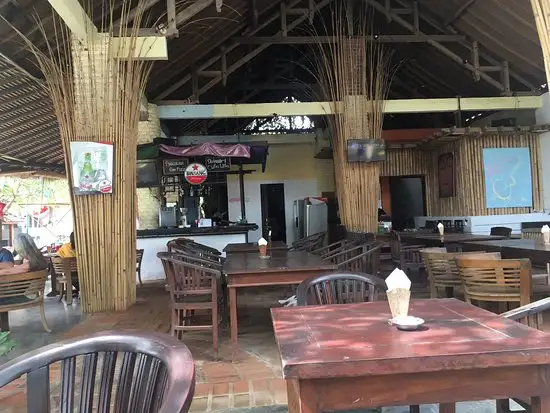 Gambar Makanan Tropis Bay Restaurant and Bar 2