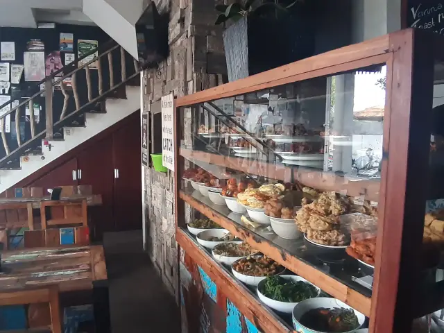 Gambar Makanan Warung Varuna 8