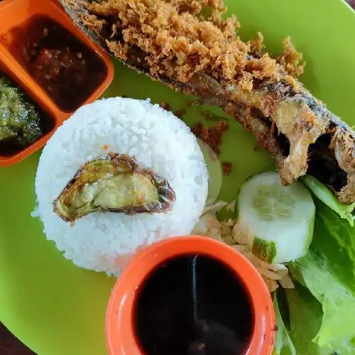 Gambar Makanan Ayam Penyet Mas Arul, Karya Perbatasan 5