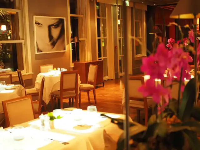 Park Şamdan & The Bar - Les Ottomans Hotel'nin yemek ve ambiyans fotoğrafları 14