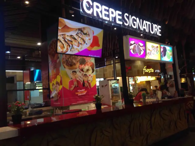 Gambar Makanan Crepe Signature 2