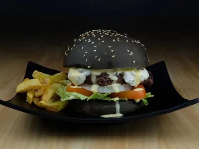 Getta Pound Burger Food Photo 2