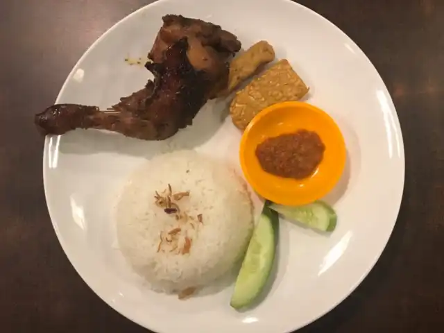 Gambar Makanan Ayam Kaleo 3