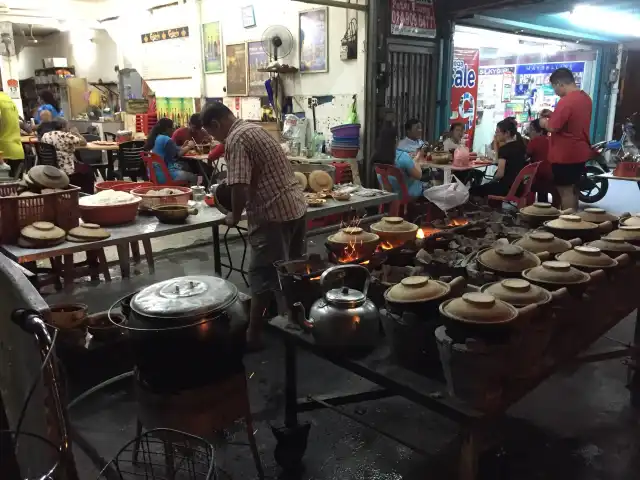 Fook Kee Restaurant (Claypot Chicken Rice) Food Photo 9