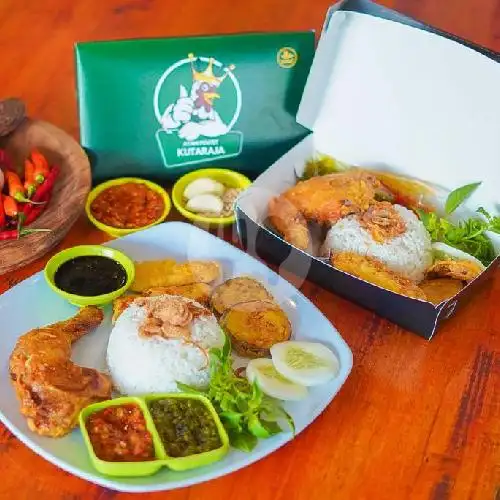 Gambar Makanan Ayam Penyet Kutaraja,  Jl. Darussalam No.  87 (Simpang Sei Mencirim)   3