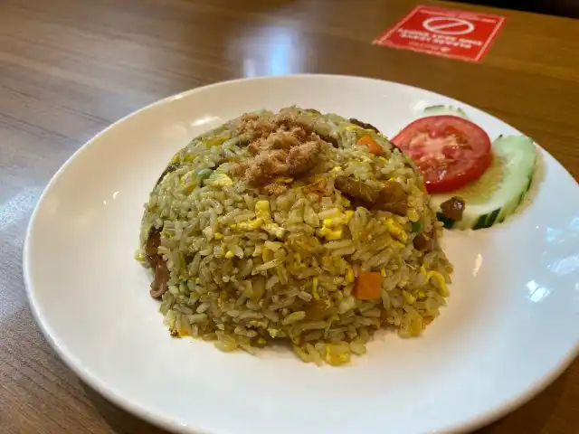 Para Thai Food Photo 3