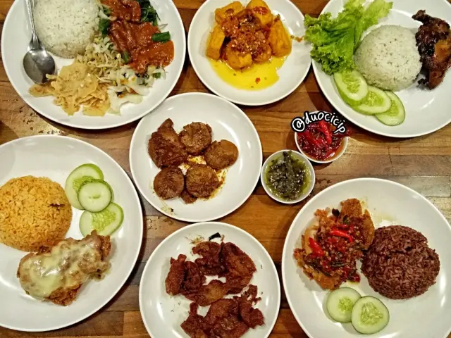 Gambar Makanan Sambal Khas Karmila 2