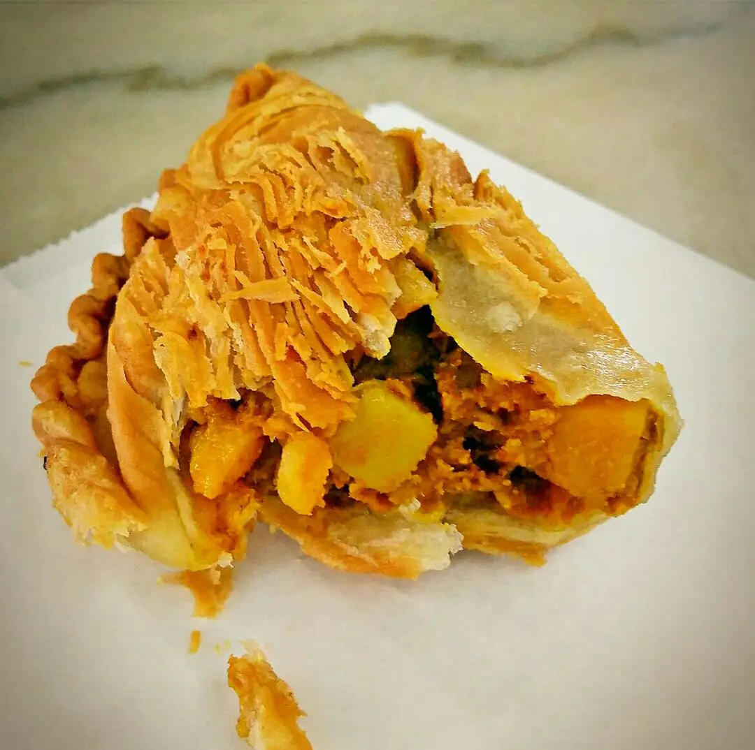 Homi Chicken Curry Puff SS2