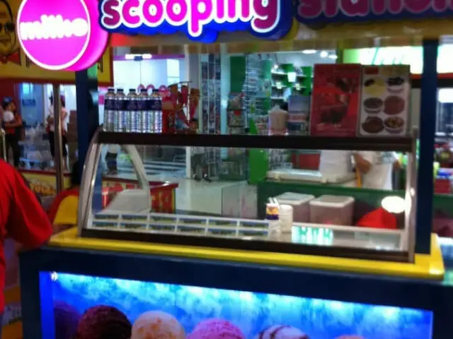 Scooping Station